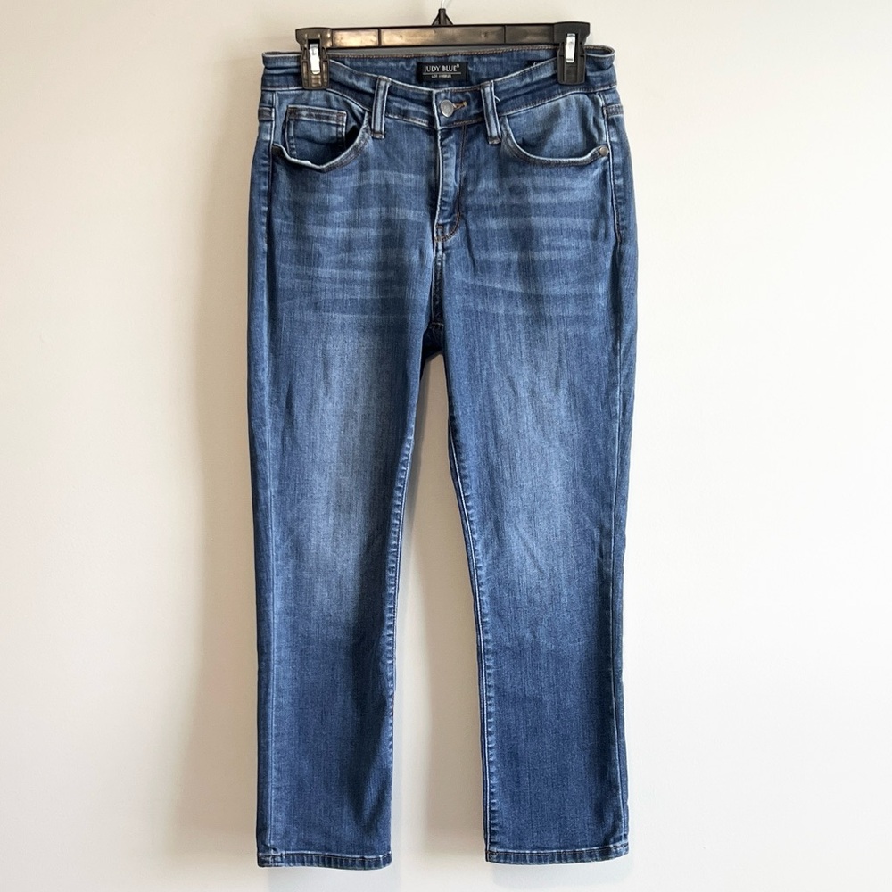 Judy Blue Capri Mid-Rise Denim Jeans